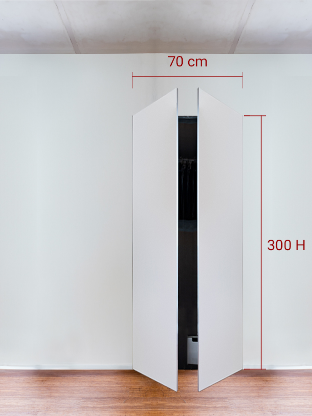 Armadio filomuro a 2 ante simmetriche cm 70×300