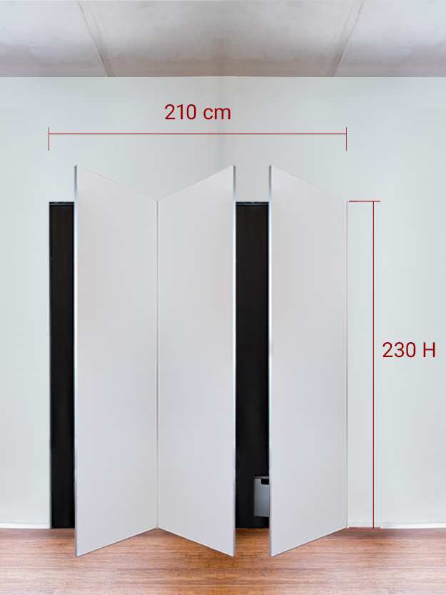 Armadio filomuro a 3 ante simmetriche cm 210×230