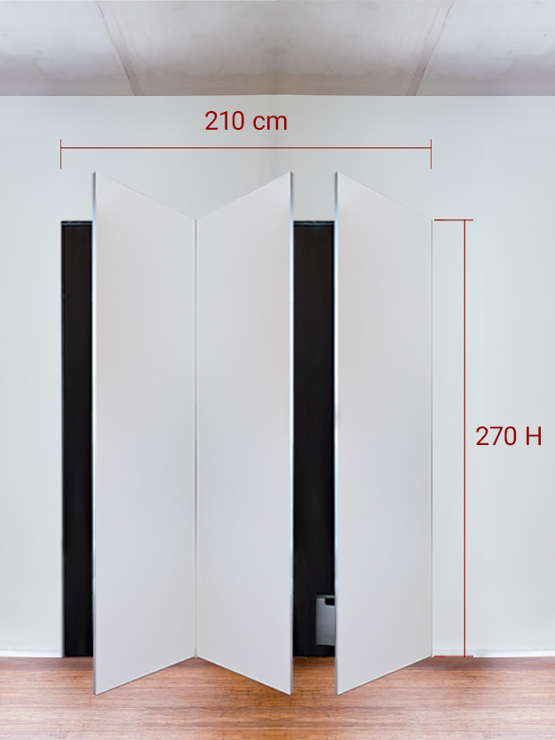 Armadio filomuro a 3 ante simmetriche cm 210×270