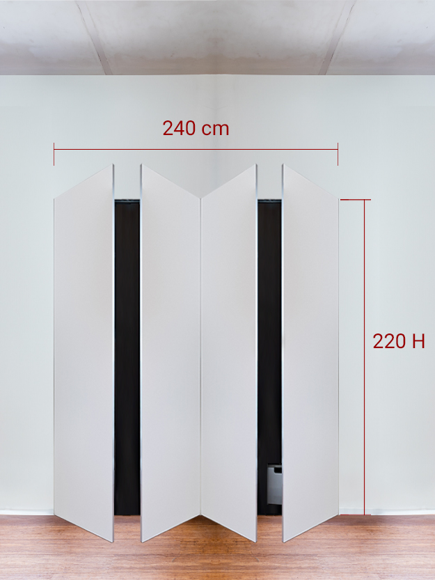 Armadio filomuro a 4 ante simmetriche cm 240×220